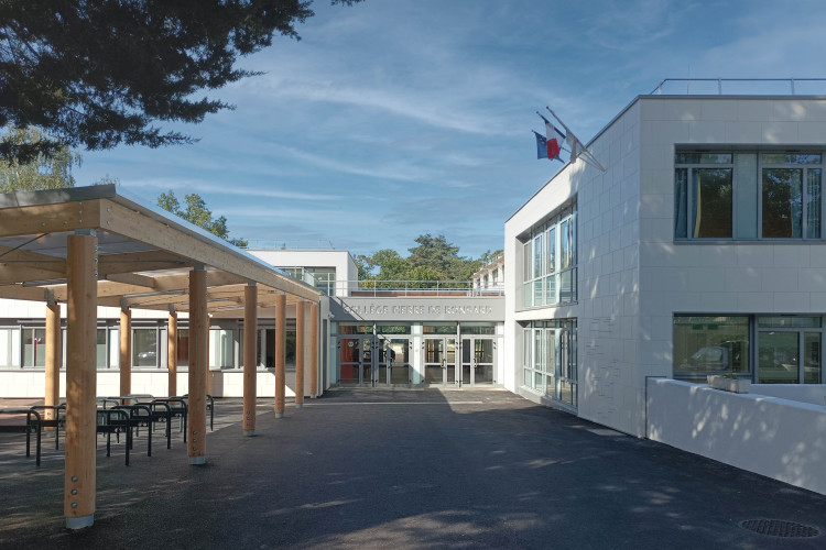 Collège Pierre de Ronsard, Restructuration et extension
